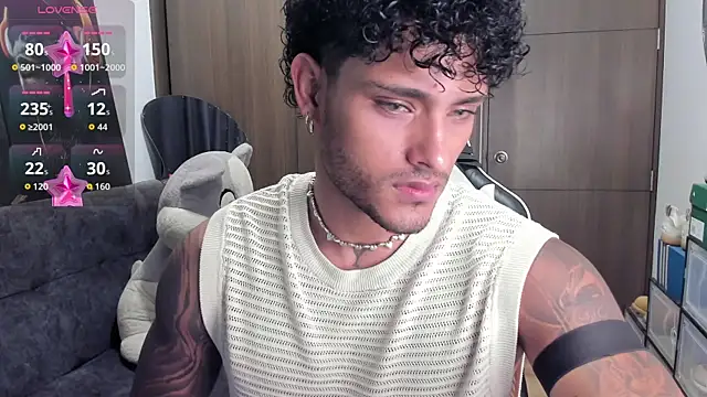 Alessandro Vanni online show from 11/08/25, 02:34