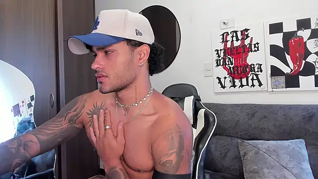 Alessandro Vanni online show from 02/20/26, 03:01