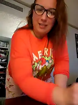 Canadian BBW online show from 12/19/24, 10:42