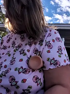 Canadian BBW online show from 10/17/25, 08:22