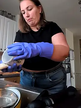 Canadian BBW online show from 11/17/25, 09:31