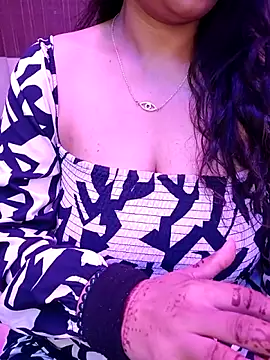 indian passion online show from 10/29/25, 03:09