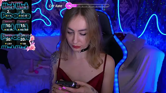 Snapshot of GraceCandy chatting on 12/17/24, 10:11 GraceCandy online show from 12/17/24, 10:11