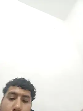 Snapshot of R3Y_S3X chatting on 03/04/26, 03:12 R3Y S3X online show from 03/04/26, 03:12