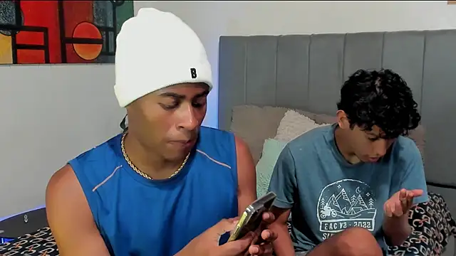 CrissBrownxxx online show from 10/22/25, 08:08