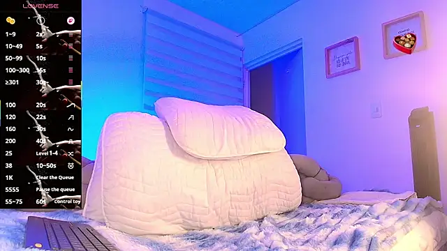 miss hope online show from 07/21/26, 04:15