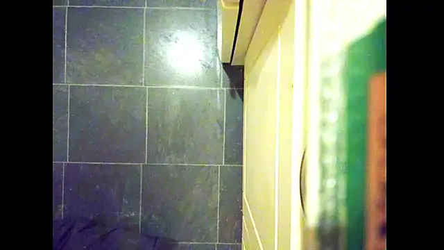 hairyuncut00 online show from 04/16/26, 09:50