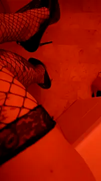 Misspadrona88 online show from 12/22/25, 05:54