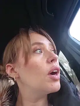 Snapshot of PrettieKate chatting on 03/04/26, 12:33 PrettieKate online show from 03/04/26, 12:33