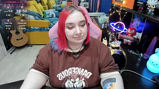 Softie Sofy online show from 03/11/25, 10:51