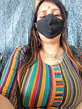 cute-tanvi online show from 02/26/25, 07:53