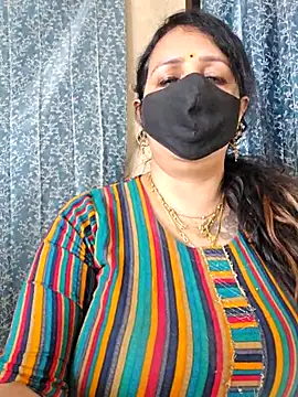 cute-tanvi online show from 03/21/25, 07:22