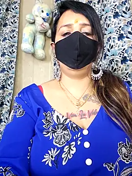 cute-tanvi online show from 02/03/26, 07:57