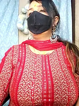 cute-tanvi online show from 02/18/26, 01:01