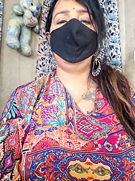 cute-tanvi online show from 03/31/26, 01:40