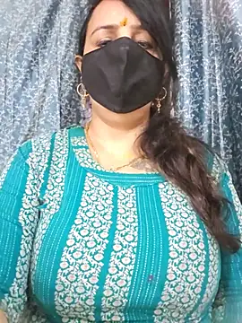 Snapshot of cute-tanvi chatting on 07/14/26, 02:05 cute-tanvi online show from 07/14/26, 02:05