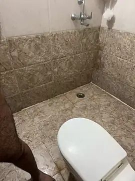 tusharvats60 online show from 12/18/24, 05:59