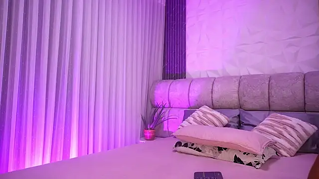 rousse coup online show from 01/11/26, 07:19