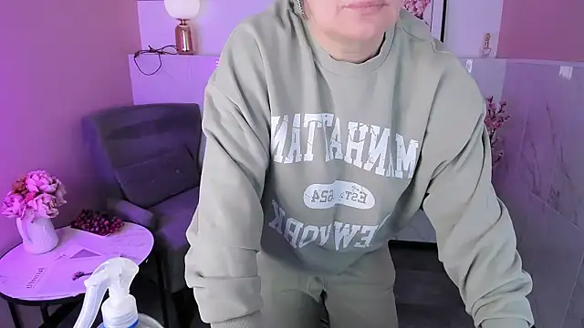 CarmenSoft online show from 04/10/26, 08:46