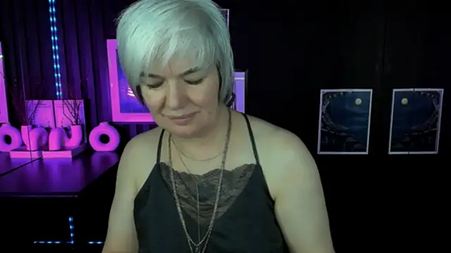 CarmenSoft online show from 05/18/26, 04:18