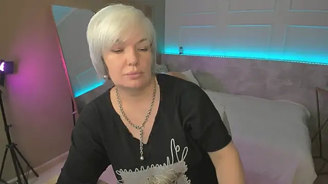 CarmenSoft online show from 06/02/26, 08:55