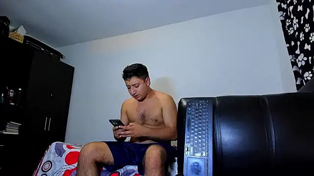 ares sexxx online show from 12/13/25, 08:04