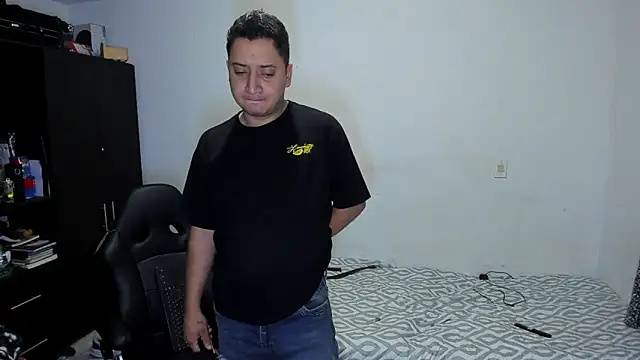 ares sexxx online show from 04/15/26, 09:27