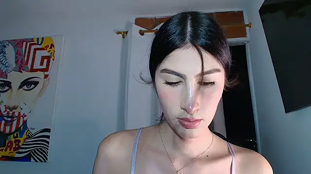 Snapshot of valeria_gonzales_ chatting on 05/06/26, 03:46 valeria gonzales online show from 05/06/26, 03:46