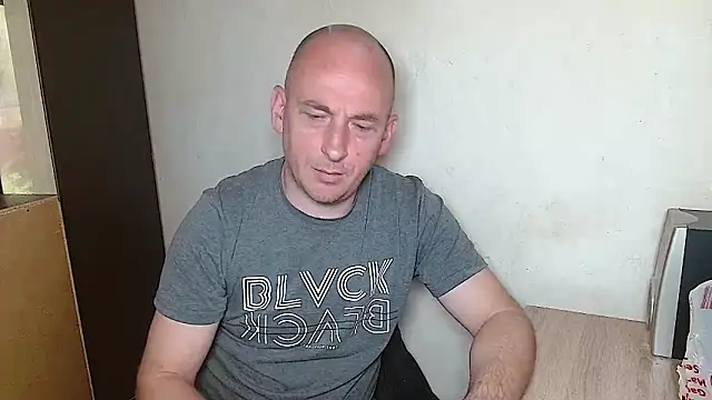 Johan   Barker online show from 04/21/26, 10:43