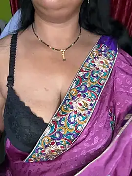 Anushka 21 online show from 04/30/26, 12:39