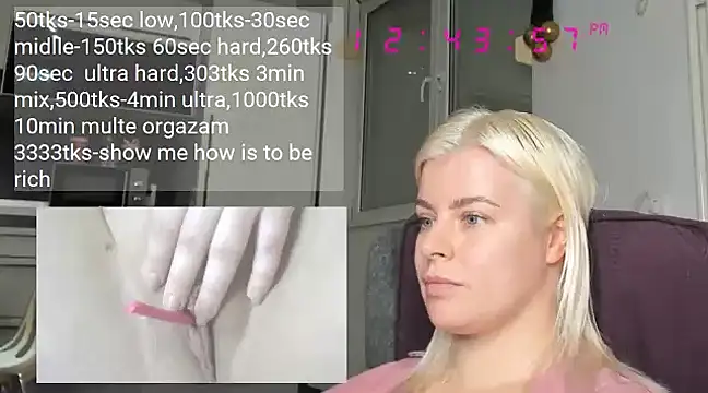 queenofthenighttt online show from 12/18/24, 11:45