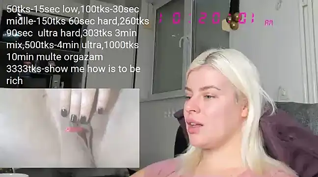 queenofthenighttt online show from 01/02/25, 09:22