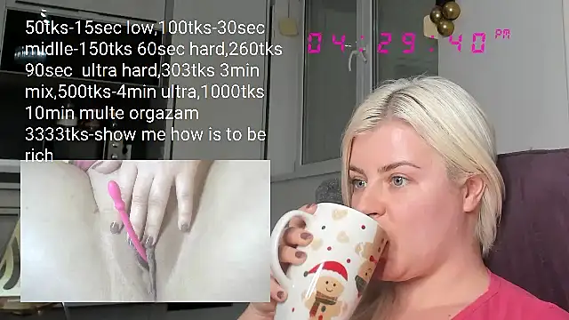 queenofthenighttt online show from 02/08/25, 03:31