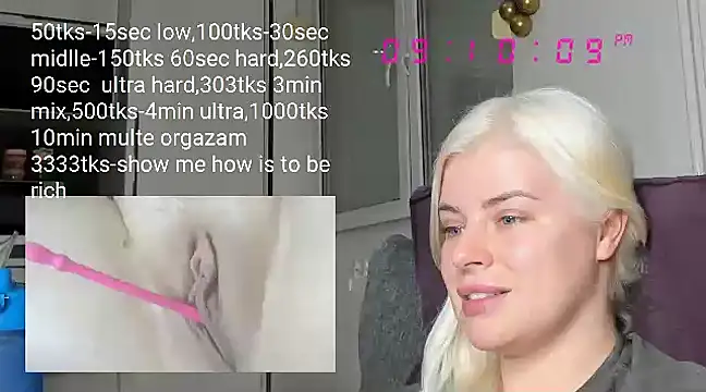 queenofthenighttt online show from 02/26/25, 08:11