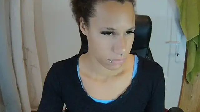 AaliyahHarris online show from 09/29/25, 08:13