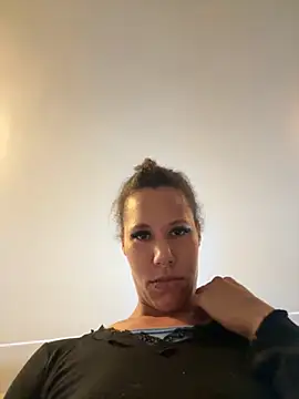 AaliyahHarris online show from 09/30/25, 05:51