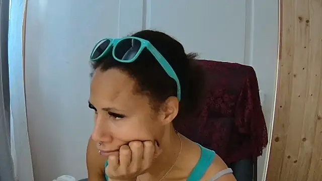 AaliyahHarris online show from 10/22/25, 01:22