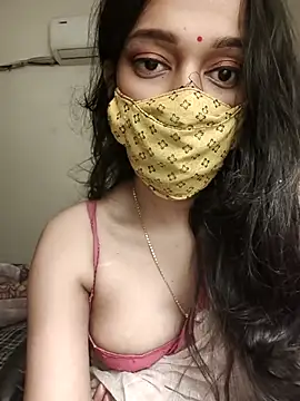 Snapshot of Lavanya_Shah chatting on 11/20/25, 03:01 Lavanya Shah online show from 11/20/25, 03:01