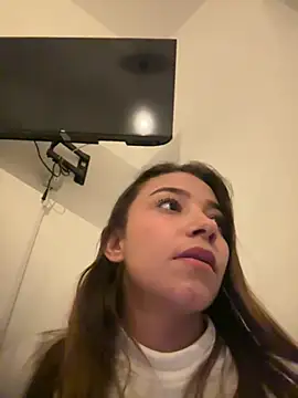 Hall 16 online show from 01/15/25, 07:44