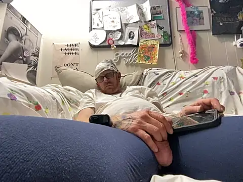 CLoSpunkmeyer69 online show from 10/25/25, 10:34