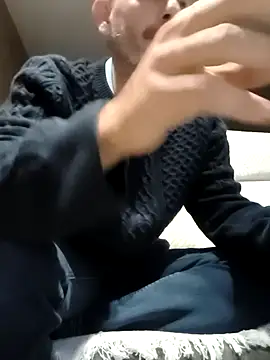 Snapshot of 207RCCam chatting on 10/22/25, 09:36 207RCCam online show from 10/22/25, 09:36