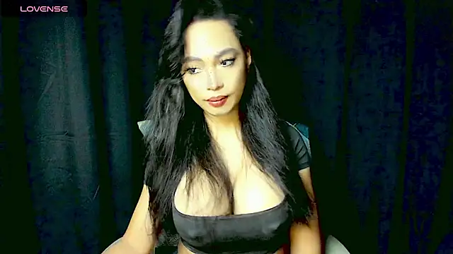 Snapshot of XXsexylongcockXX chatting on 07/11/26, 07:27 XXsexylongcockXX online show from 07/11/26, 07:27