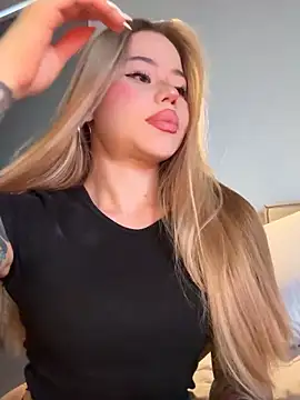 curchez  online show from 03/26/26, 09:20