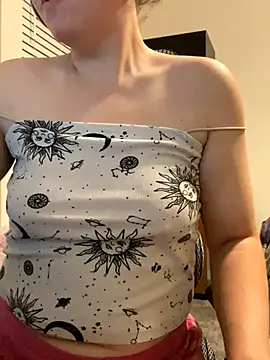 Snapshot of bratcore chatting on 09/12/25, 07:52 bratcore online show from 09/12/25, 07:52