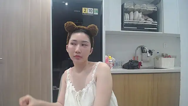 Asiagirll online show from 06/17/26, 03:24