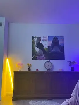 Snapshot of Cute-Alice chatting on 02/05/26, 03:05 Cute-Alice online show from 02/05/26, 03:05