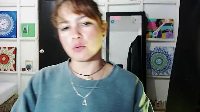 solamatista11 online show from 10/27/25, 07:40