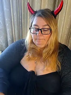 Iceprincess2bad4u online show from 05/03/26, 06:19