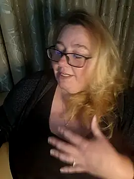 Iceprincess2bad4u online show from 05/13/26, 06:16