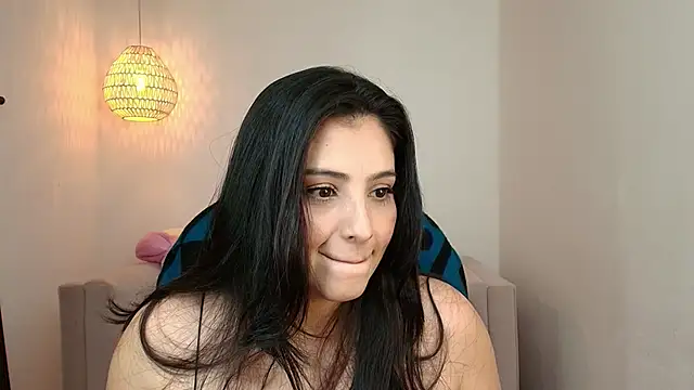 Snapshot of YummyAnna_ chatting on 02/04/26, 07:53 YummyAnna online show from 02/04/26, 07:53